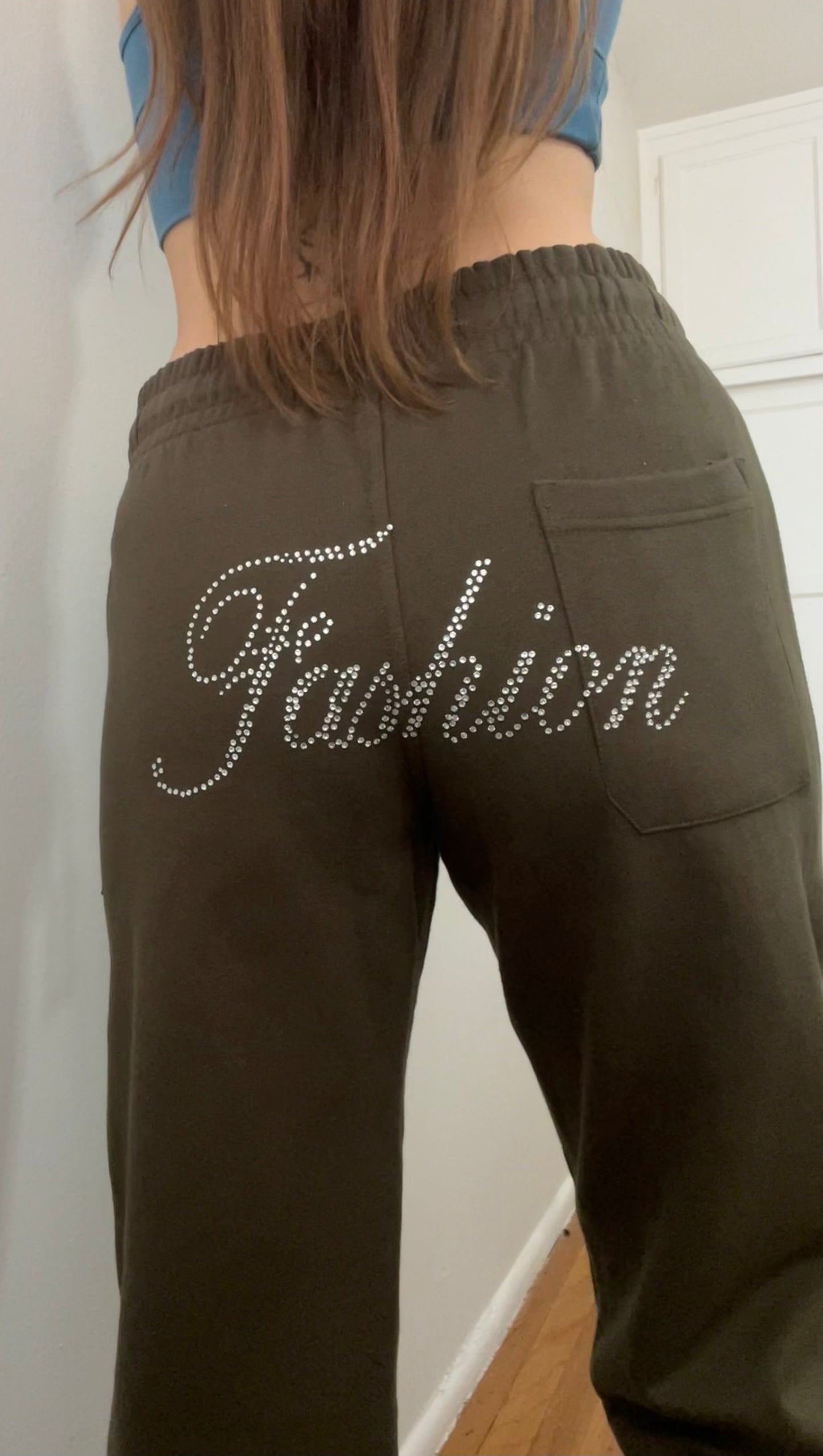 fashion sweatpants in olive