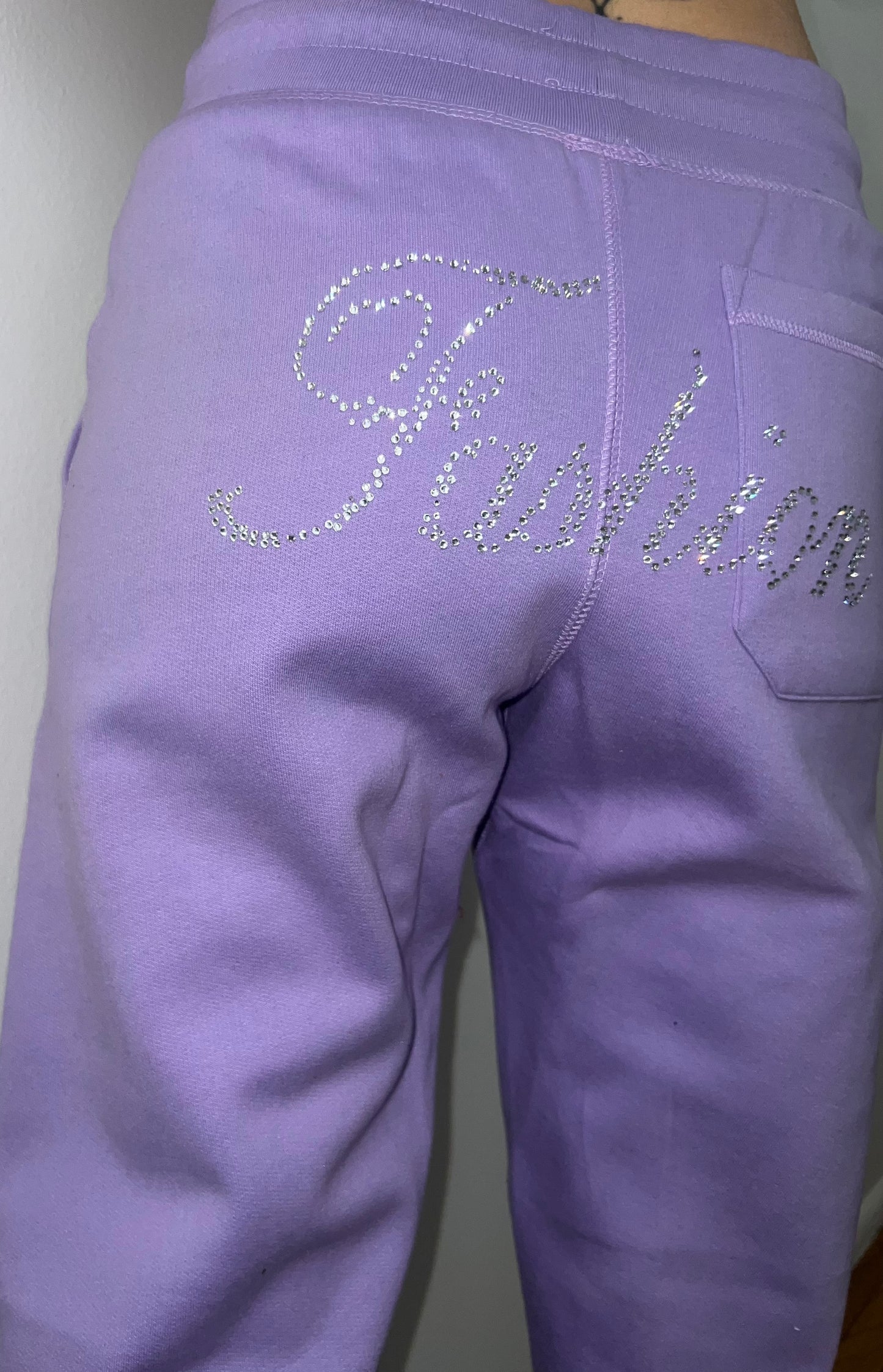 fashion sweatpants in lavender