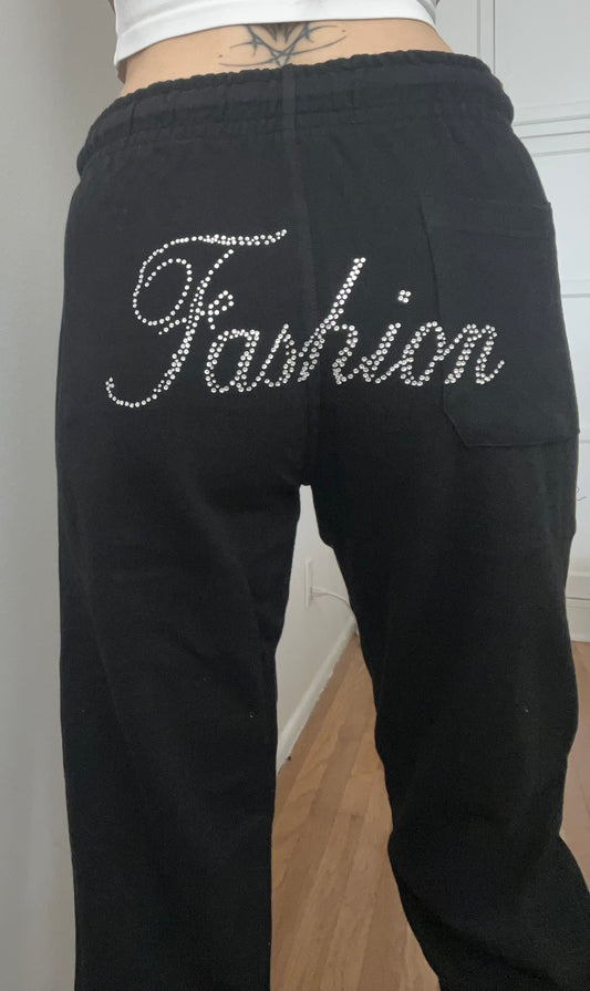 fashion sweatpants in black